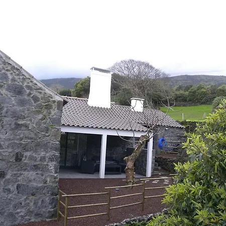 Hébergement de vacances Casa Alto Da Ladeira Prainha (Sao Roque do Pico)